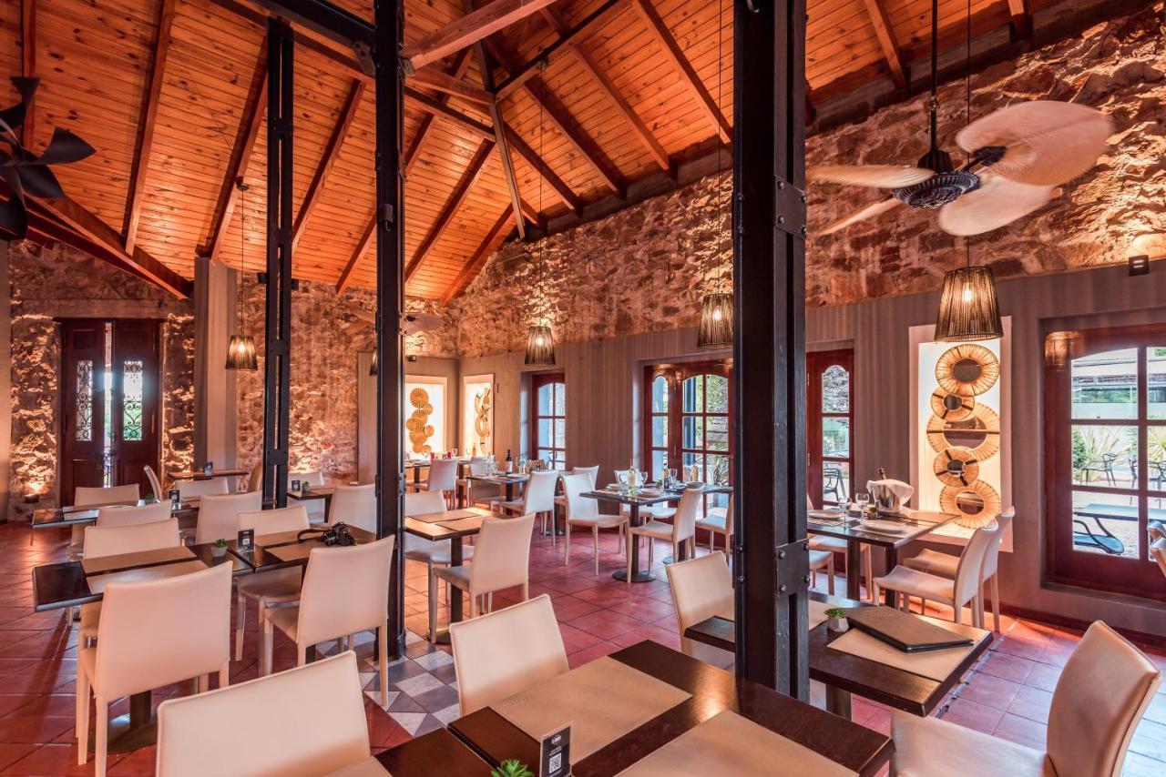 Pinares Panorama Suites, Spa & Convention Center Вила Карлос Пас Екстериор снимка